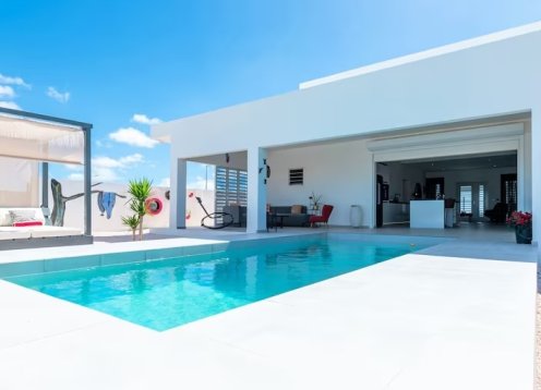 La Casa Bianca - Harmonie Resort 2BR, 2BA with private pool